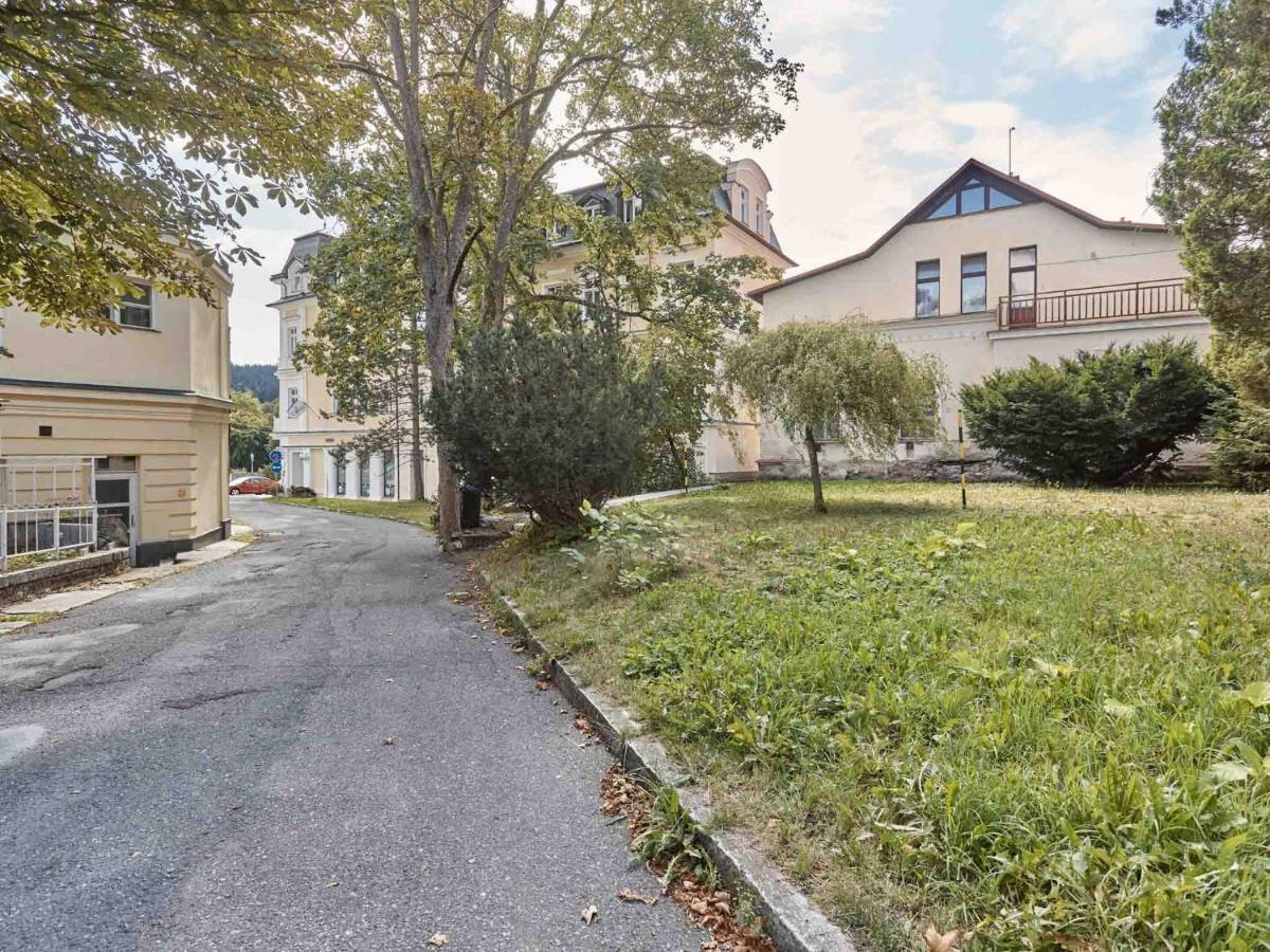 Apartman Villa Eiche Marianske Lazne Exterior photo